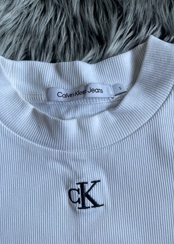 s Beden Calvin klein tshirt
