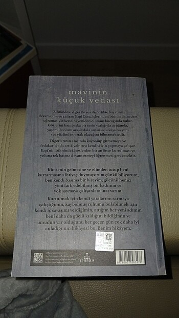 Mavinin küçük vedası zeynep sey - Görsel 2