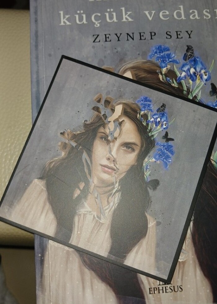 Mavinin küçük vedası zeynep sey - Görsel 3