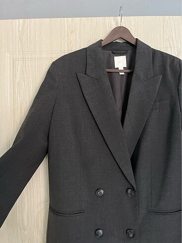 H&M Sadece iki defa giyildi