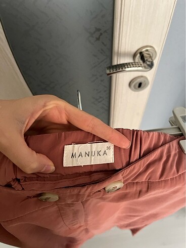 Diğer Manuka Bir defa giyildi kısa geliyor