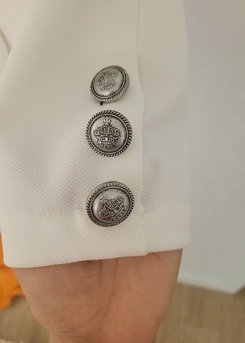 l Beden Düğmeli Beyaz Midi Kadın Ceket