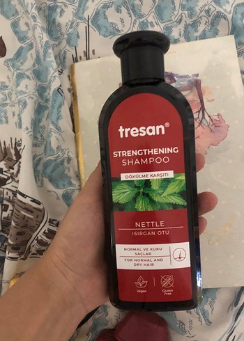 Tresan Isırgan Otlu Güçlendirici Şampuan