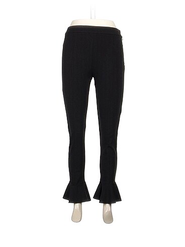 Bershka Kumaş Pantolon %70 İndirimli.