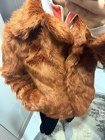 s Beden Bershka peluş kürk