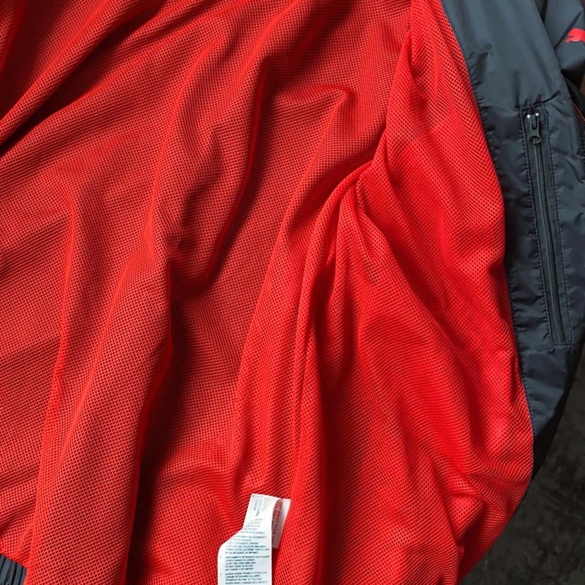 Ferrari rüzgarlık - Görsel 4