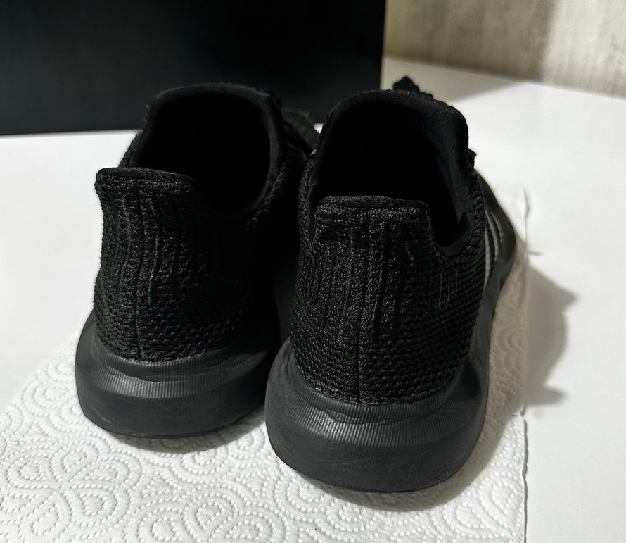 Adidas Swift Run - Görsel 5