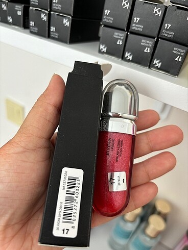 Kiko Kiko glos 17
