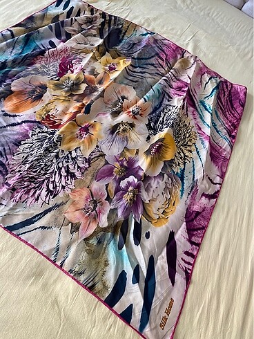 Silkhome eşarp
