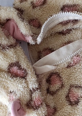 Kız Çocuk Leopar Desenli Kapüşonlu Mont - Görsel 8