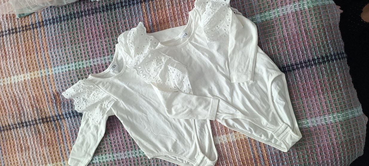 Beyaz Uzun Kollu Dantelli Bebek Body - Görsel 5