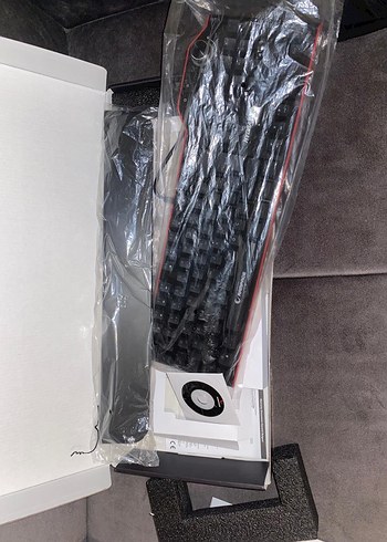 Çok Renkli Aydınlatmalı Oyuncu Klavyesi - Görsel 3