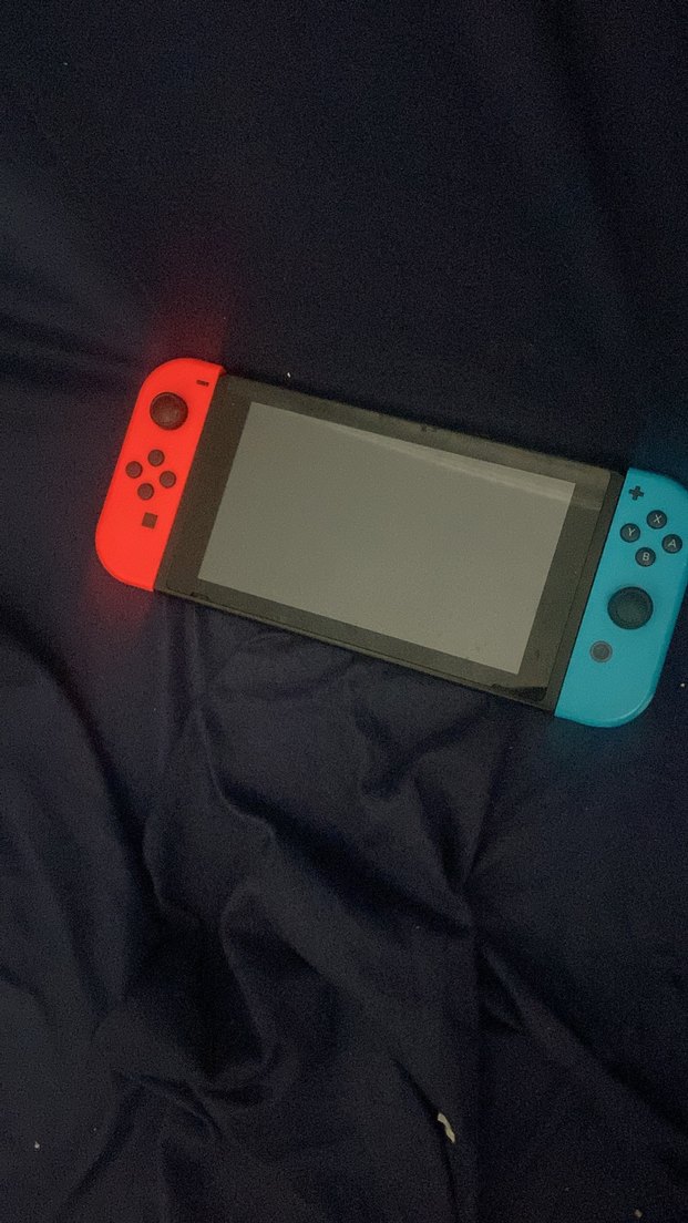 Çok Renkli Nintendo Switch Konsolu - Görsel 3