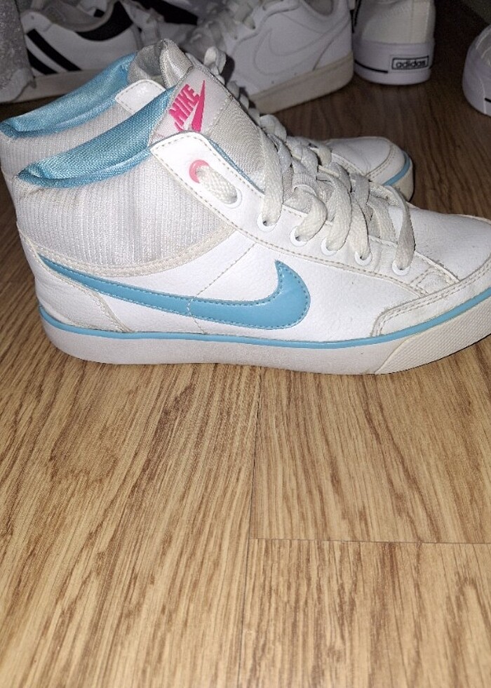 Nike orijinal spor ayakkabı - Görsel 1