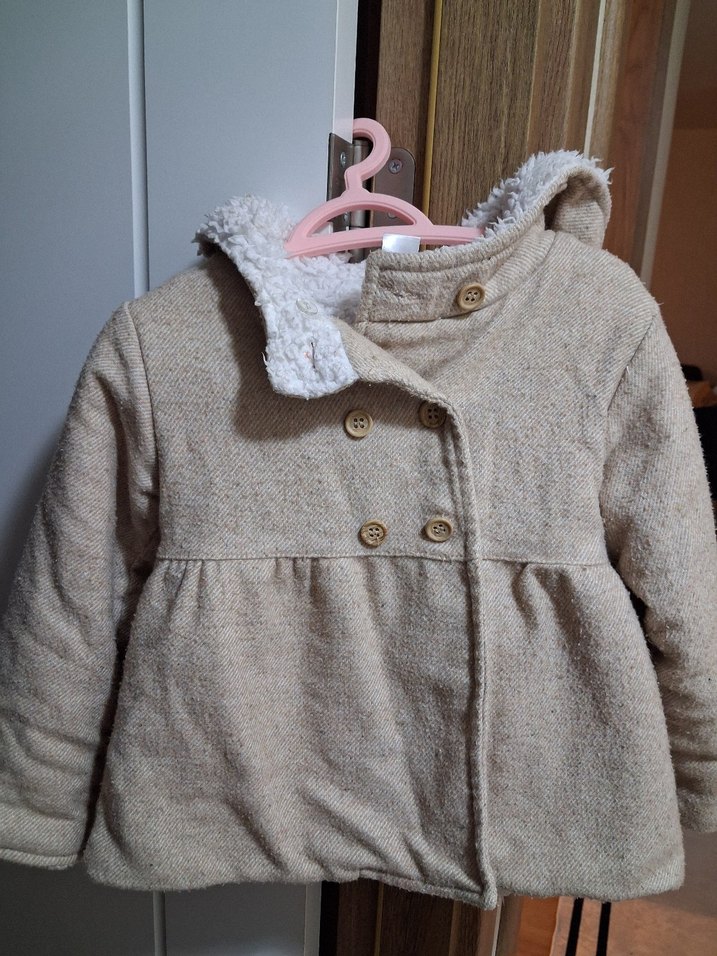 Kız Çocuk Bej Düğmeli Kaban - Görsel 2