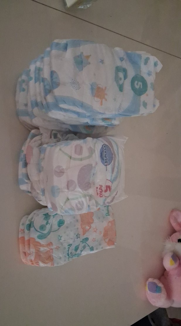 8 adet prima+5 adet molfix+13 adet başka marka bez toplam 26adet - Görsel 2