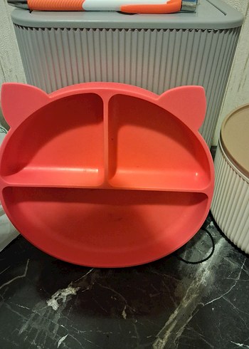 Kırmızı Bölmeli Çocuk Tabak - Görsel 3