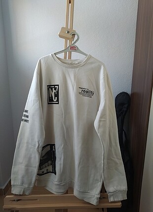 beyaz oversize sweatshirt