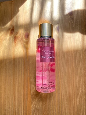 Victoria?s Secret Pure Seduction Vücut Spreyi