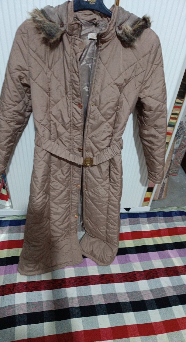 Kahverengi Kemerli Uzun Kadın Kışlık Mont - Görsel 2