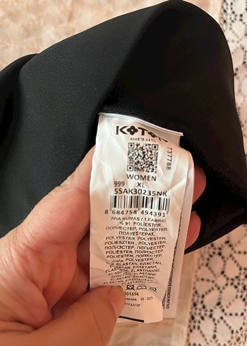 Koton Siyah Sporcu Sütyeni