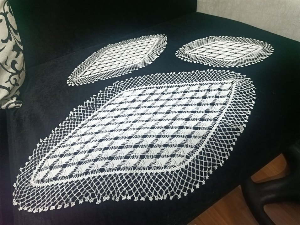 El Yapımı Örgü Dantel Masa Örtüsü - Görsel 5