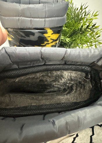 34 Beden siyah Renk Kamuflaj Desenli Sarı Erkek çocuk yağmur Çizmesi