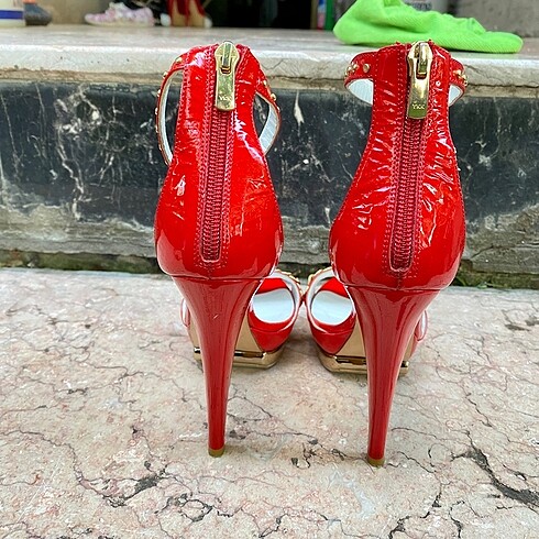 36 Beden kırmızı Renk İnce topuklu ayakkabı