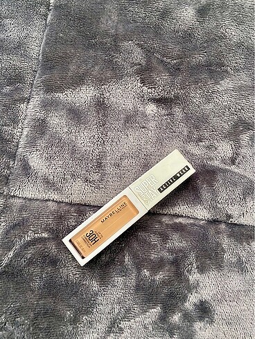 Maybelline Active Wear Concealer 30H