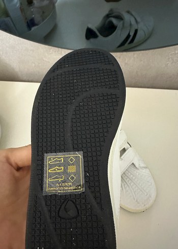 Nike Unisex Beyaz Cırtlı Spor Ayakkabı
