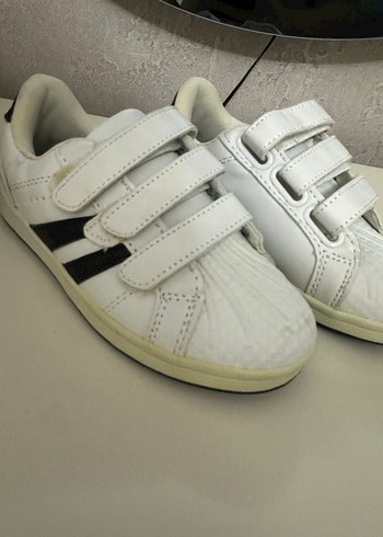29 Beden Unisex Beyaz Cırtlı Spor Ayakkabı