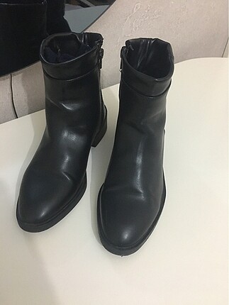 Zara bot
