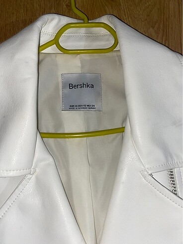beyaz bershka oversize deri ceket - Görsel 4