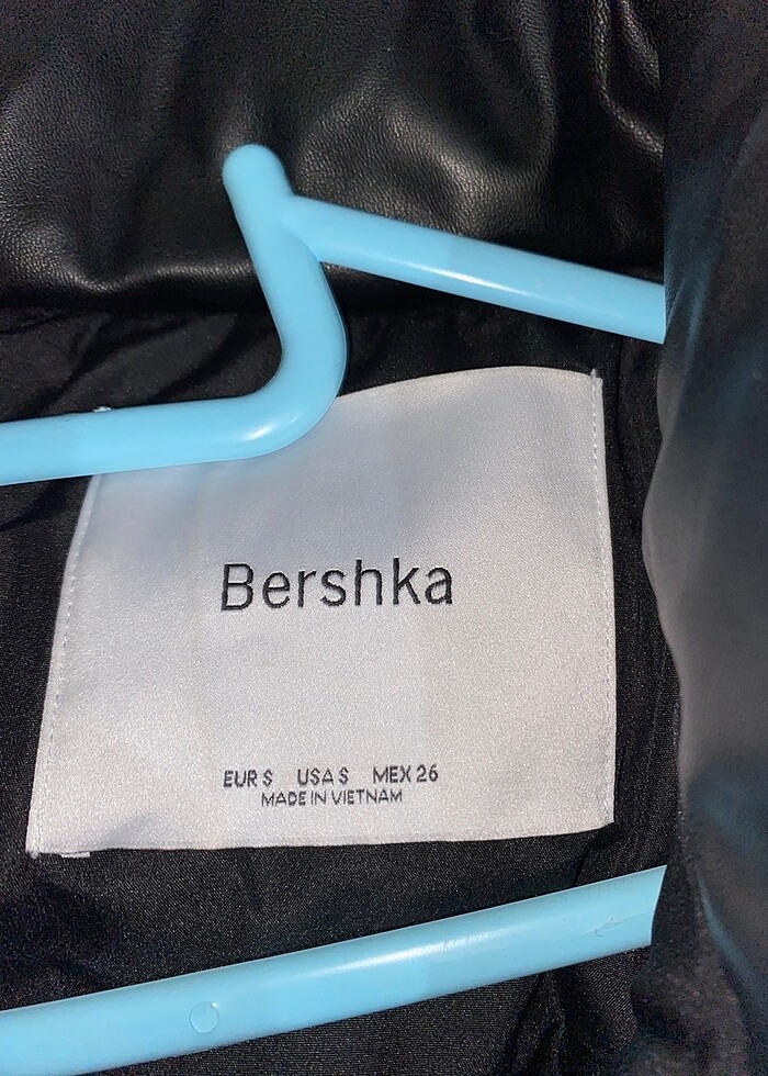 bershka deri yelek - Görsel 3
