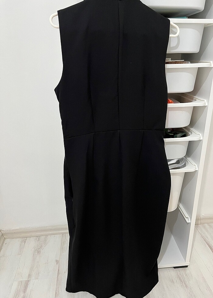 Önü düğmeli elbise - Görsel 4