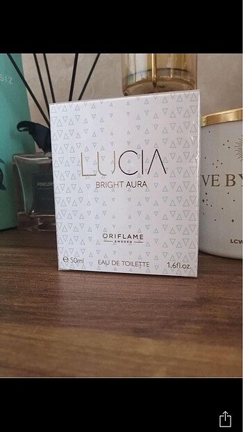 Oriflame Lucia Bright aura