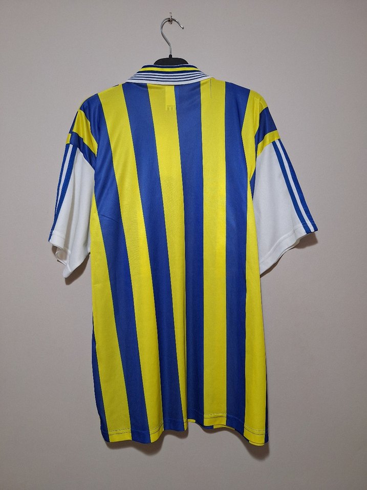 Fenerbahçe Nostalji Çubuklu Forma - Görsel 2