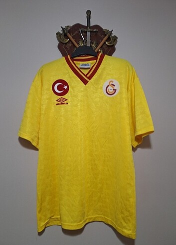 Galatasaray 1994 Umbro Sarı Forma