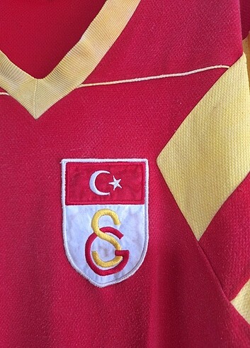 l Beden kırmızı Renk Galatasqrqy Adidas 1988 89 Kırmızı Vintage Forma