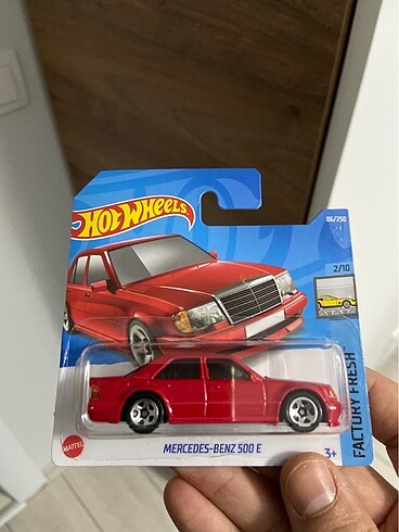 Hotwheels Mercedes e200