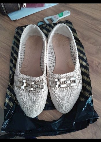 Kadın Beyaz Örgü Detaylı babet ayakkabı - Görsel 2