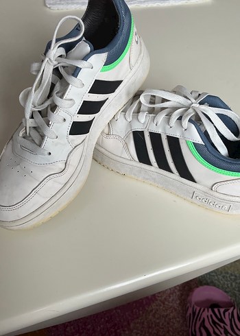 Beyaz Kadın Spor Ayakkabı Velcro Detaylı - Görsel 6