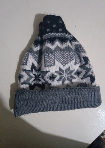 Gri Desenli Kadın Örgü Bere yeni gibi - Görsel 5