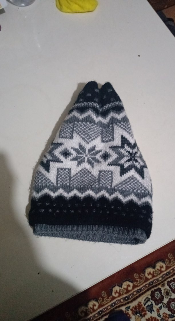 Gri Desenli Kadın Örgü Bere yeni gibi - Görsel 2