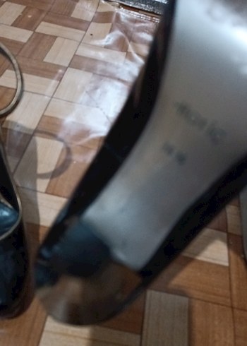 Siyah Parlak düz  Desen Tokalı Stiletto ayakkabı 36.5 - Görsel 7