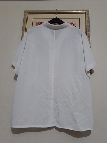 46 Beden beyaz Renk Yazlik bayan gömleği 