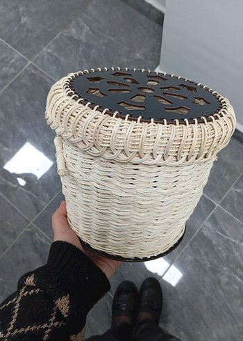 El Yapımı Hasır ve Ahşap Dekoratif kapaklı sepet. - Görsel 2