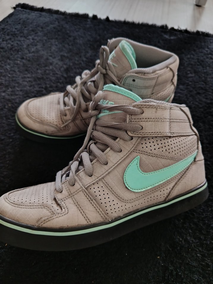 Gri Bağcıklı unisex Spor Ayakkabı - Görsel 3