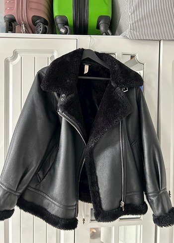 Deri Kürklü Siyah Biker Ceket