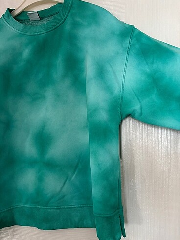 s Beden Zara alacalı sweatshirt